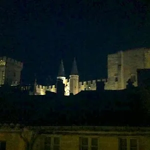  Apartment Vue Palais Des Papes France